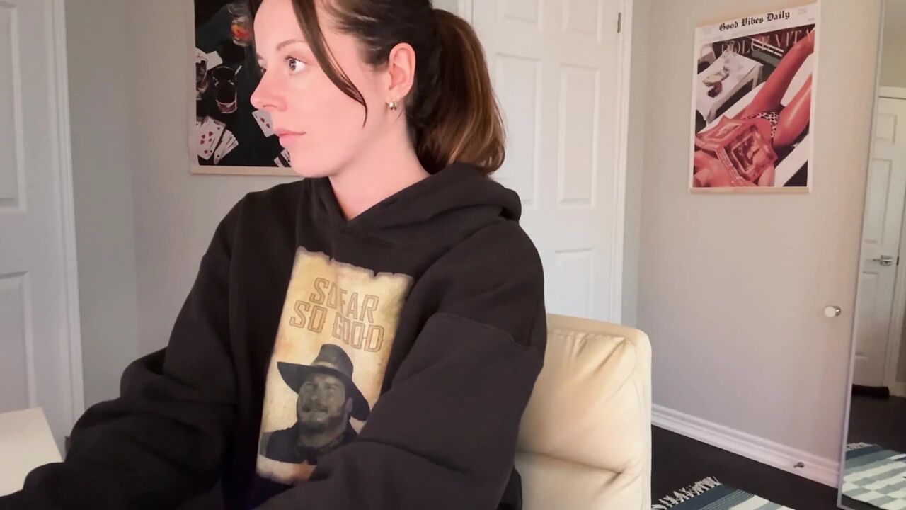 Step Sis Spreads Her Pussy and Ass for You!