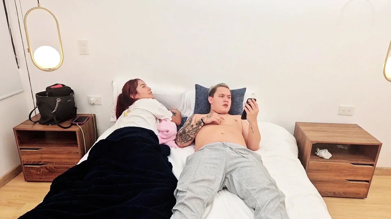 Did You on Me?! My Roommate's Boyfriend Is Fucking Me Hard and Staring at Her!