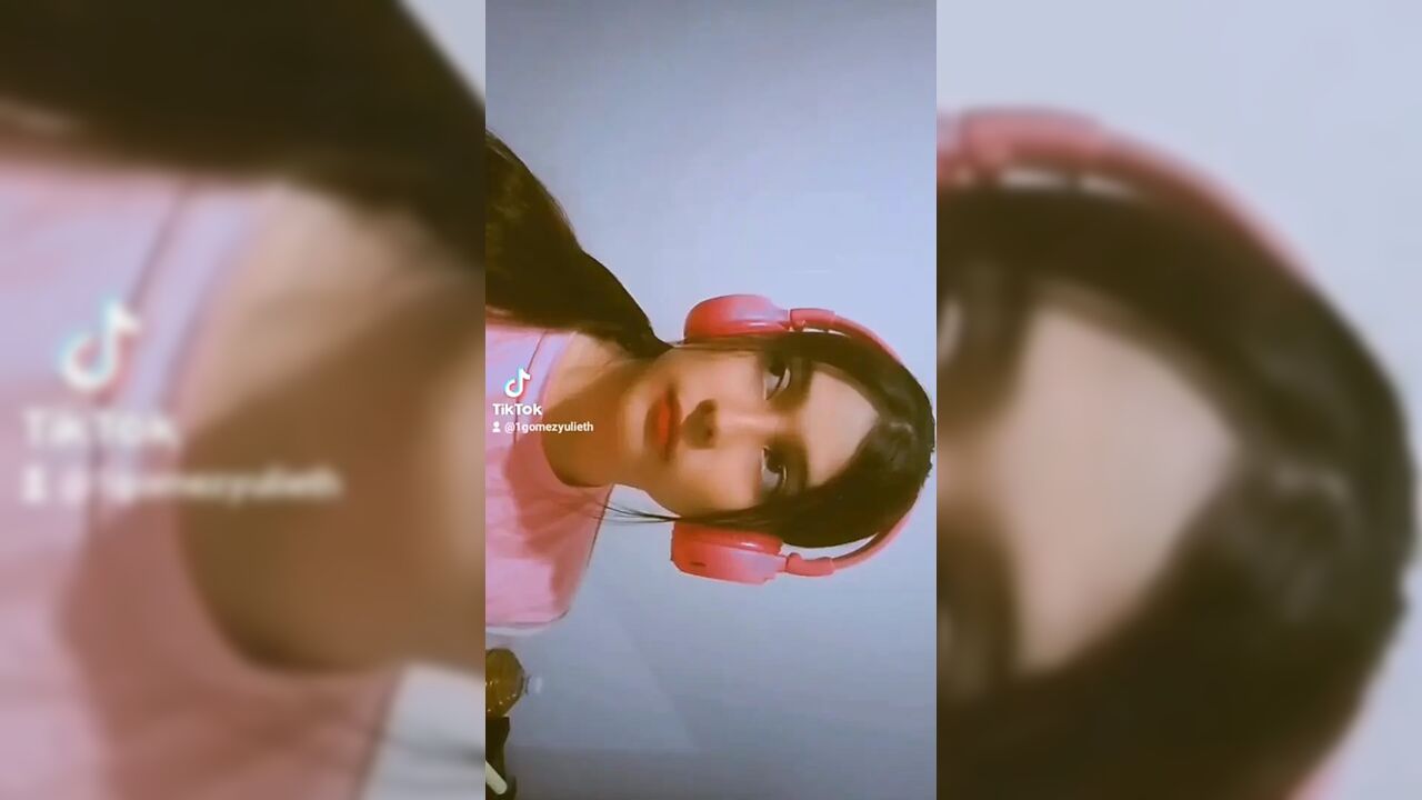 Tiktok College Student Caught by Her Grandparents