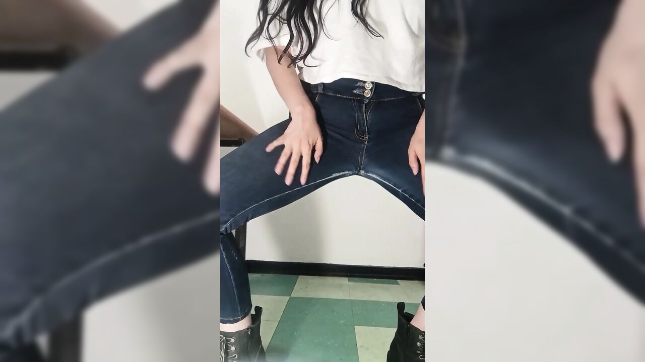 Modeling Worn Jeans