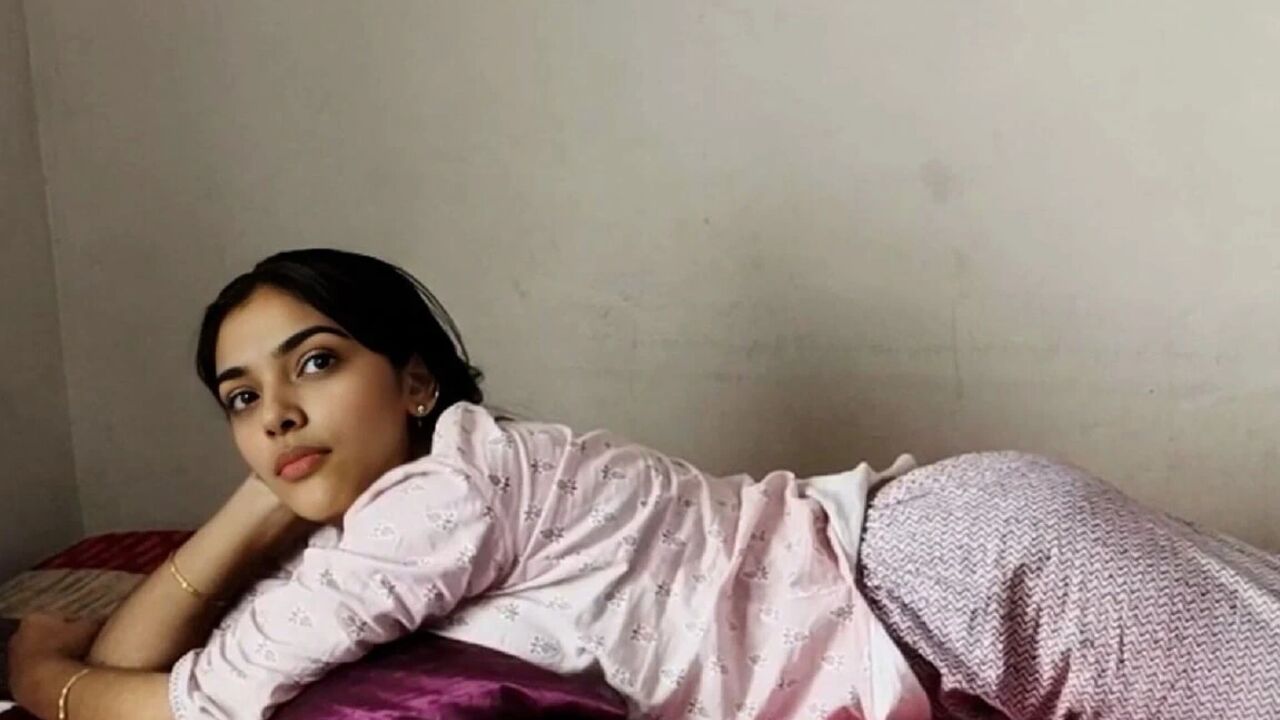 Big Stepsister Came to Share My Bed Full Hindi Sex Vlog