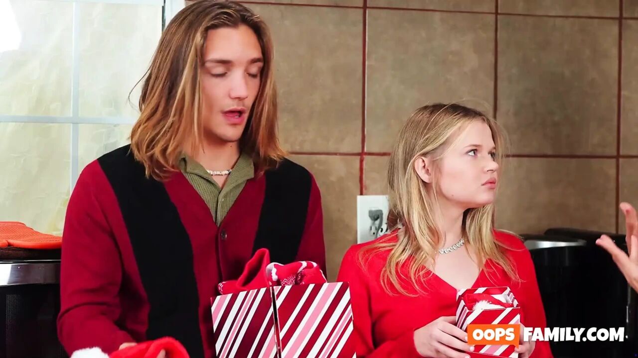 The family is prepared for a horny Christmas orgy. super torrid hard-core porn!