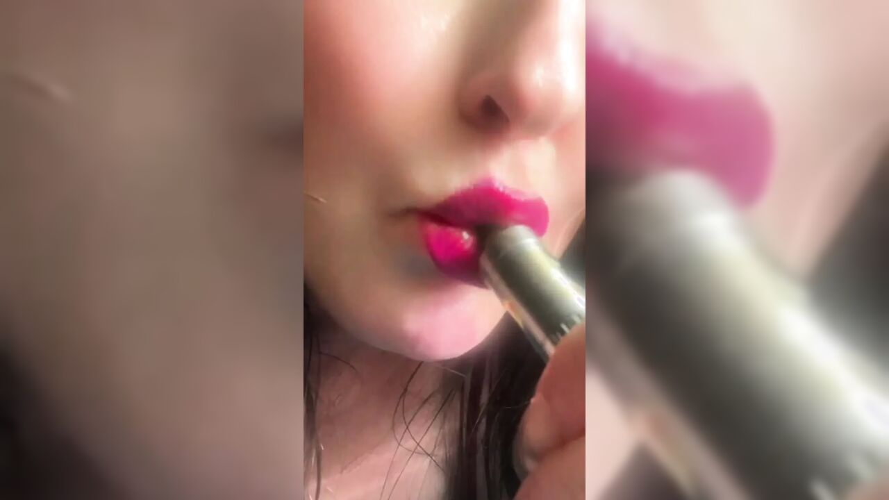 Smoking Hot Pink Seductive Lips & Slow Motion Vapor Bliss
