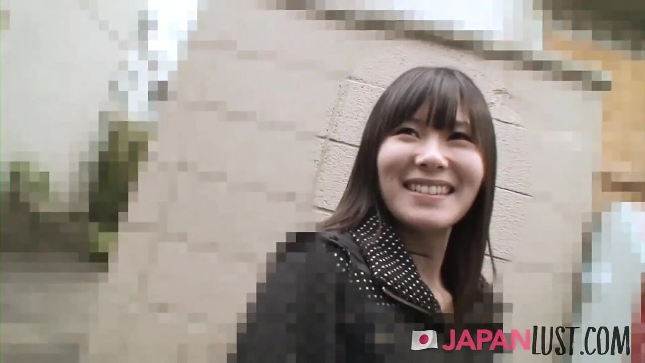 Amateur Japanese teen squirter