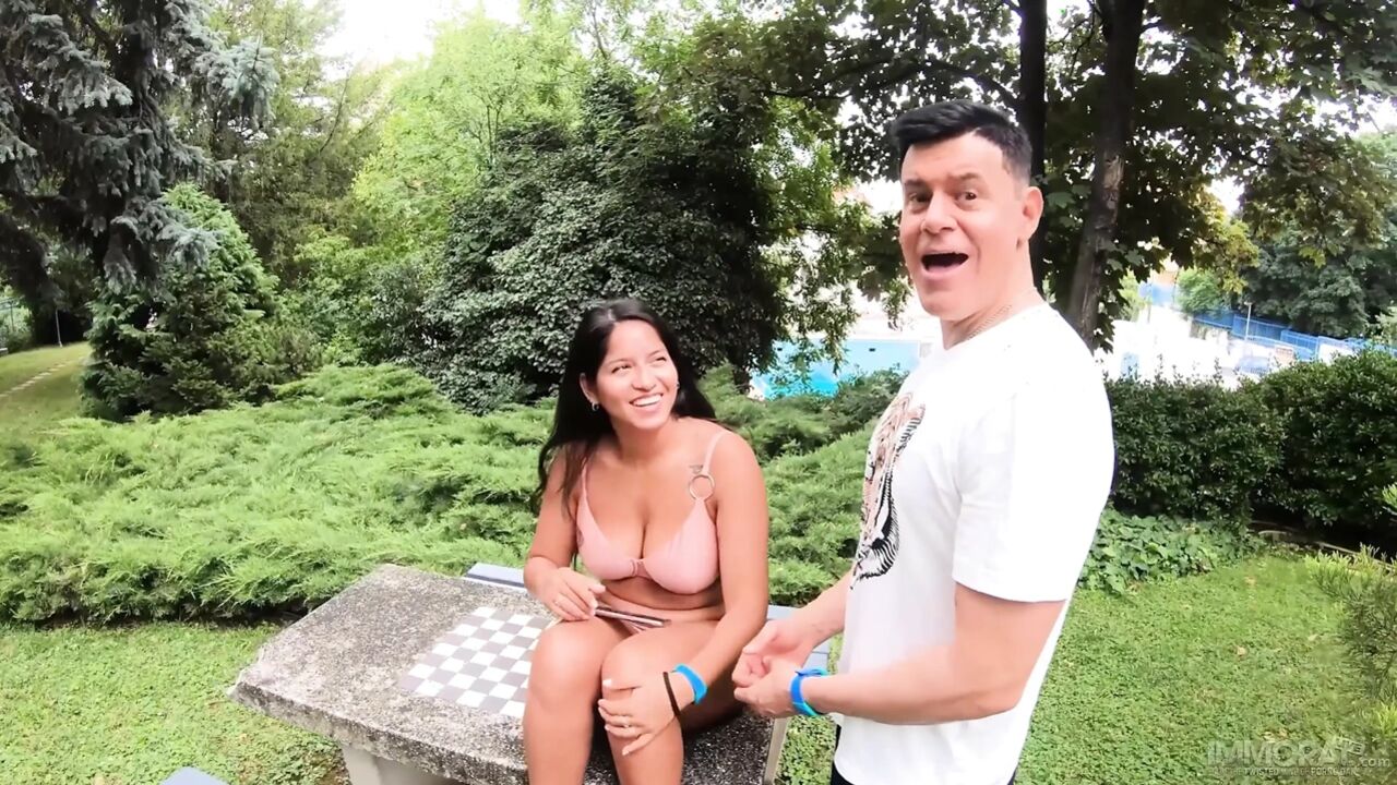 Double Penetration & A Deep Creampie For Victoria's Wishes!