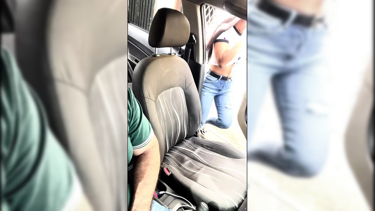 I suck the cock of the UBER driver