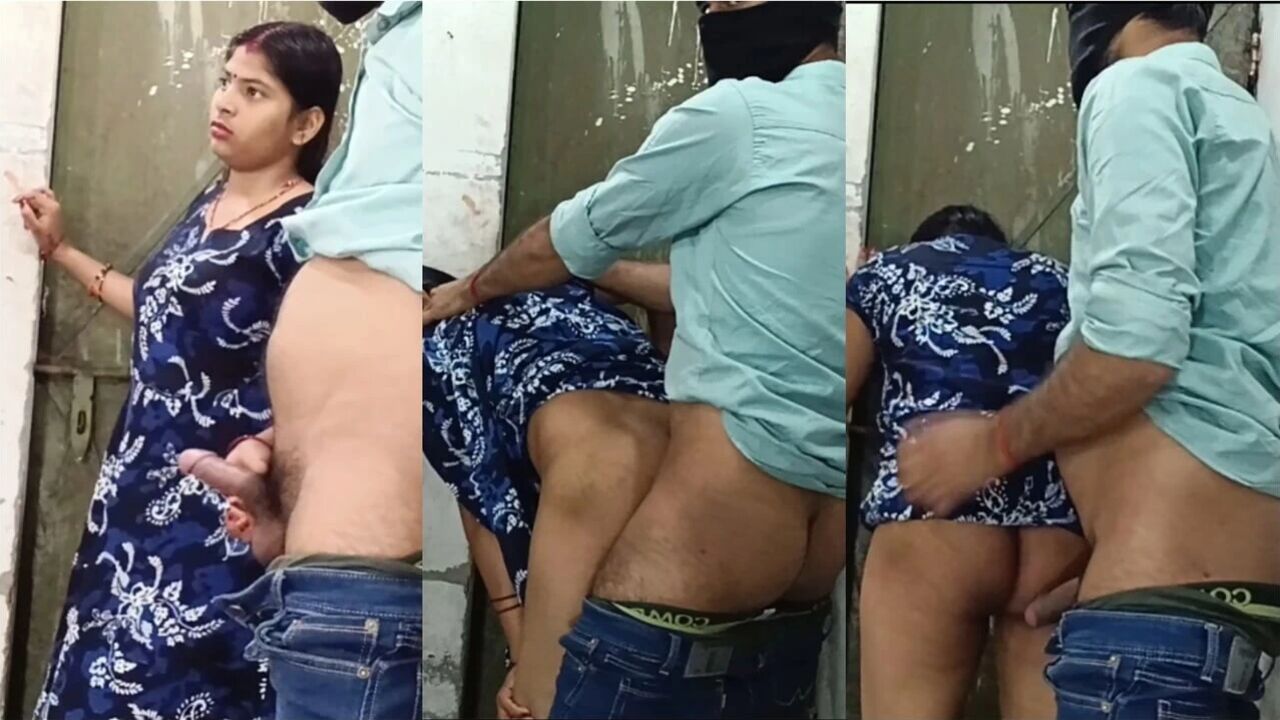 2 girlfriends had sex at night, boyfriend to boyfriend, had a hard sex with a big black cock, took all his water into girlfriend's pussy, virgin ass.