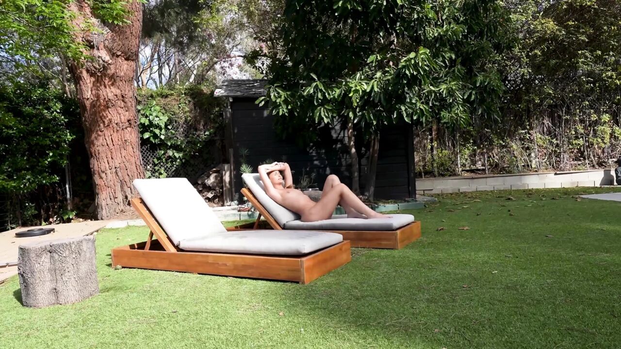 Slutty British Stepsis Sunbathes Naked - Lily Phillips - Lev Lieben