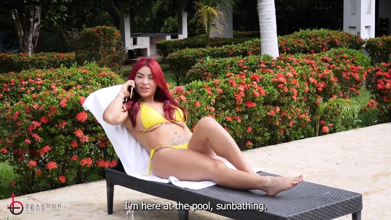 Pool Attendant Gives His Redheaded Boss a Blowjob Outdoors - Brandon Cruz & Alejandra Palacios