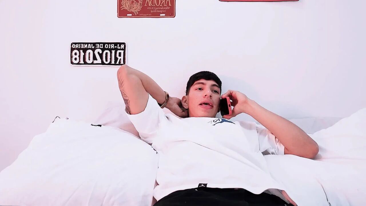 Threesome with Two Nymphomaniac Nurses as a Curative Therapy for My Erectile Dysdunction