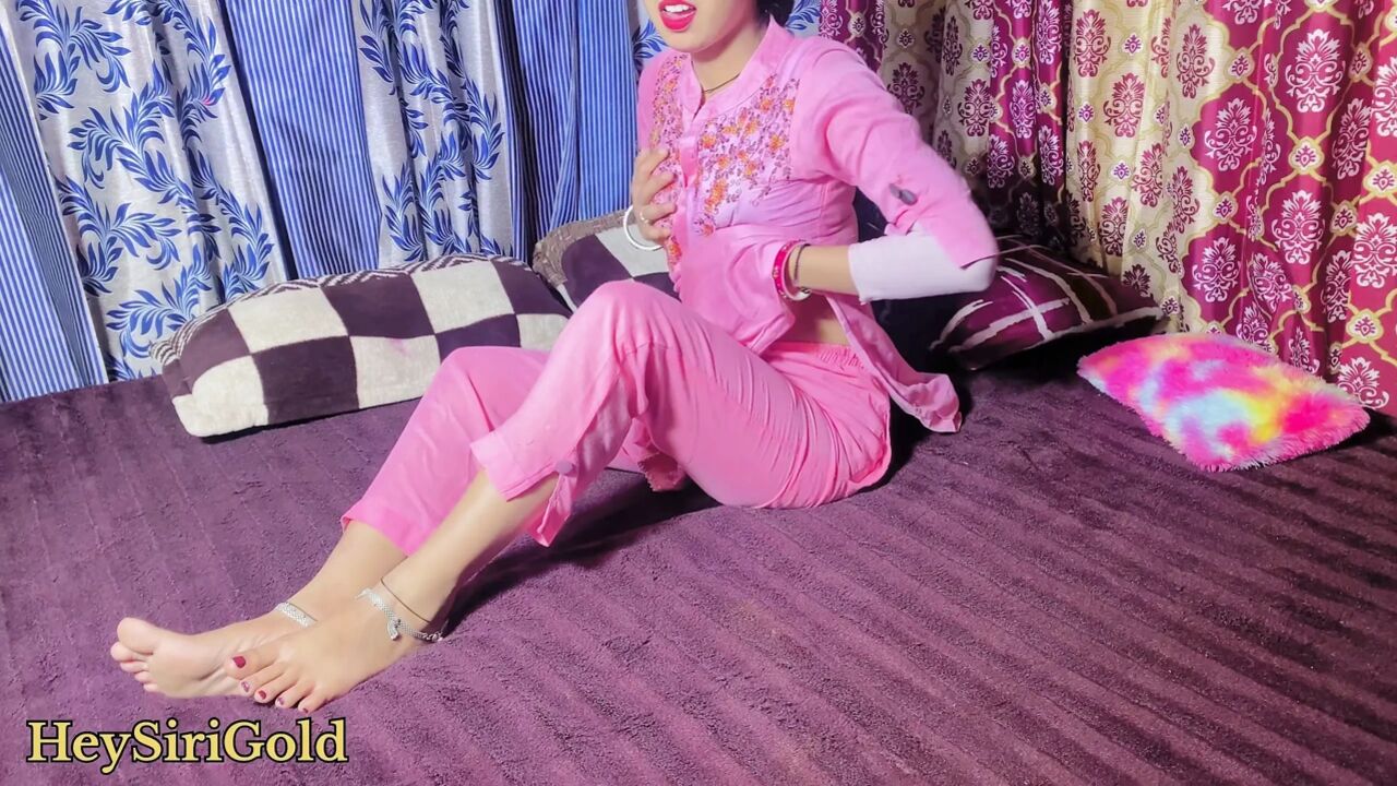 ShrutiLiveCum - Horny INDAlexaQueen released and desperate for cock! Amazing desi village wife fuck by HeySiriGold Hindi audio