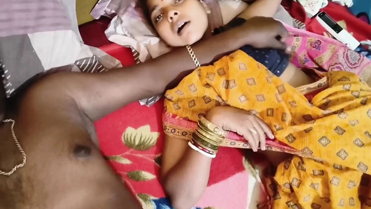 Indian hot wife real homemade fuck in hindi videos