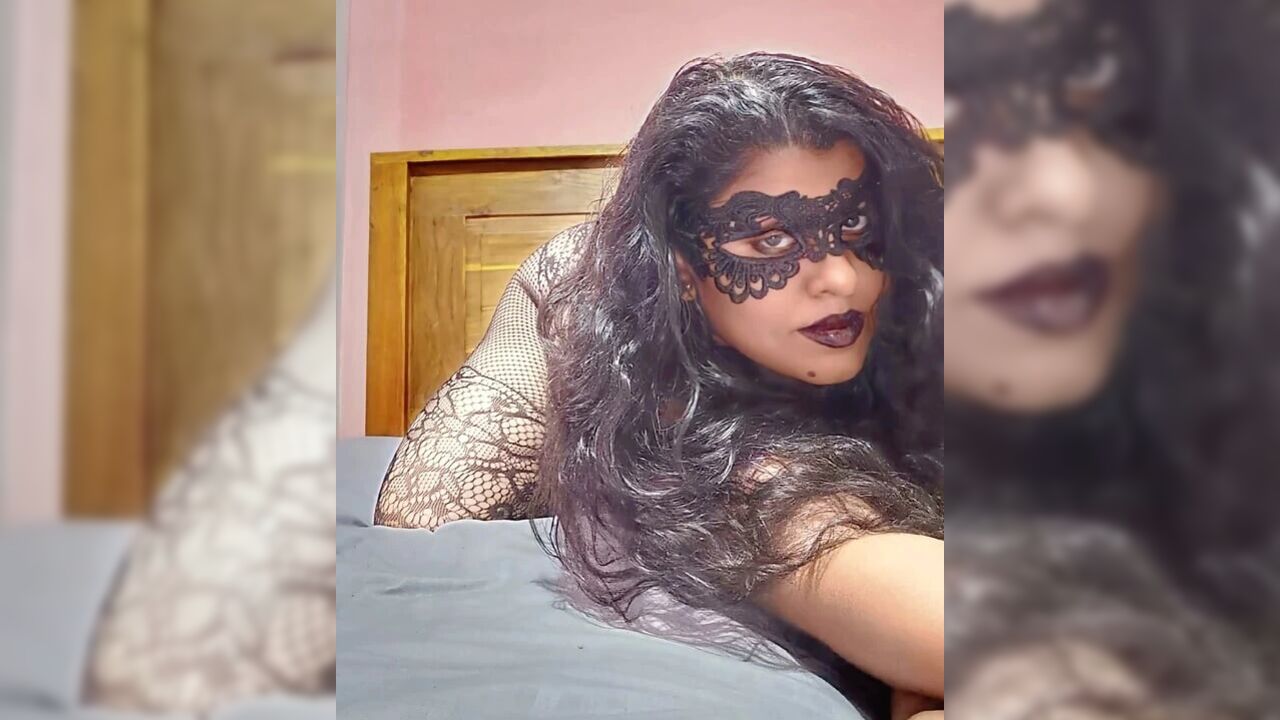 Masked Curvy Wife Waiting in Sexy Lace Lingerie for her Husband