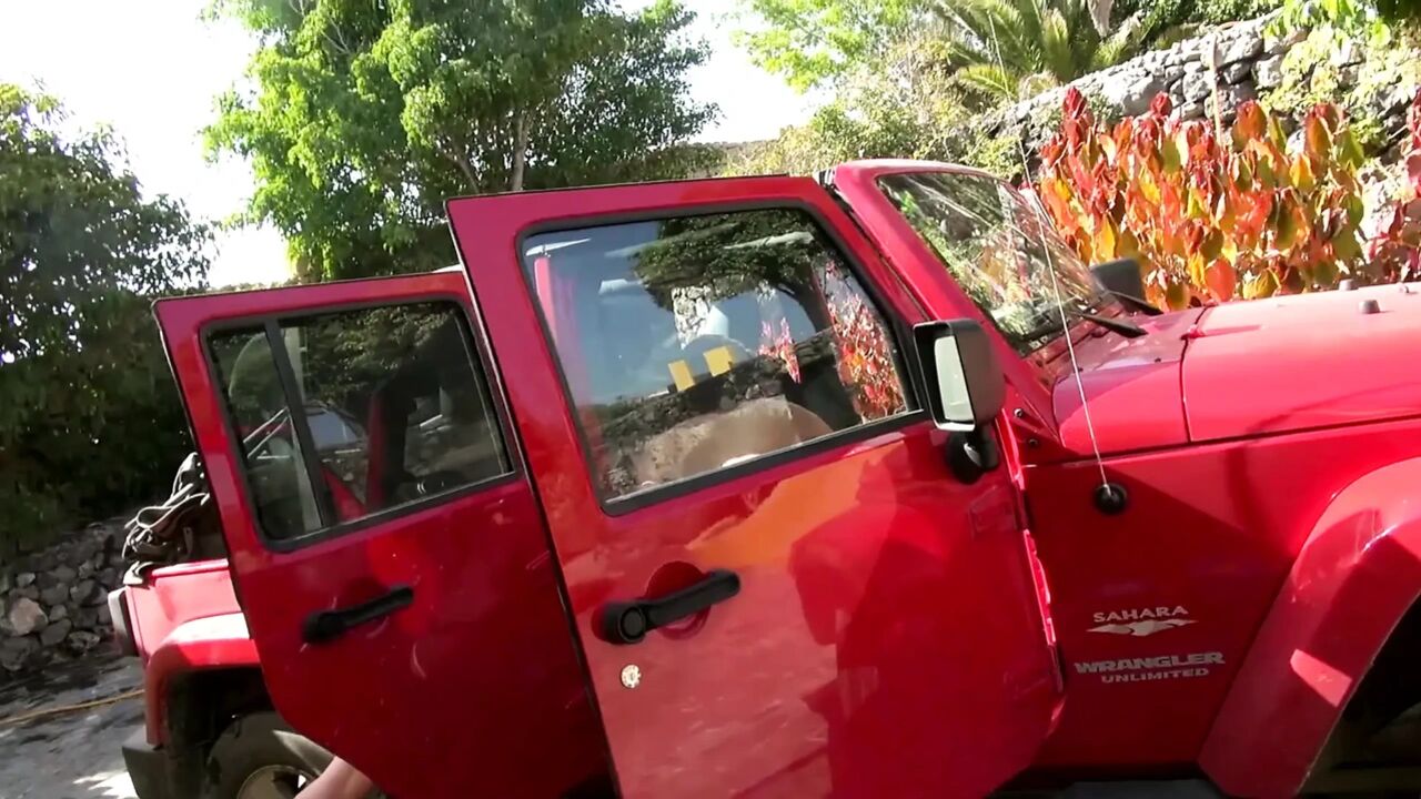 Naked Babes Sucking Cock and Washing Jeep Outdoors