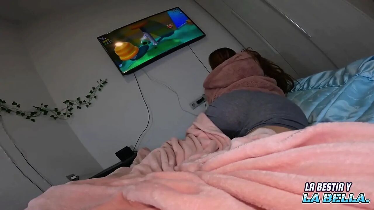 I'm Left Alone with My Husband and He Fucks Me so Hard Until He Fills My Face with Cum
