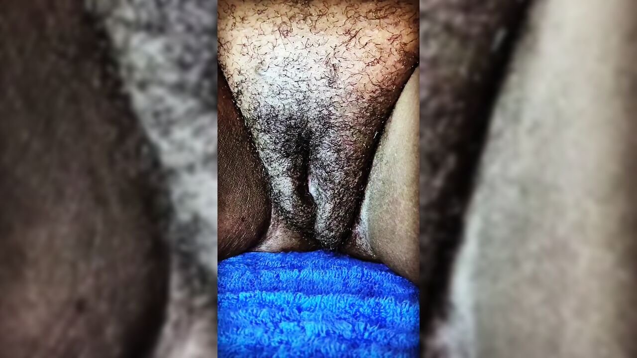 Anyone to stretch my hole?