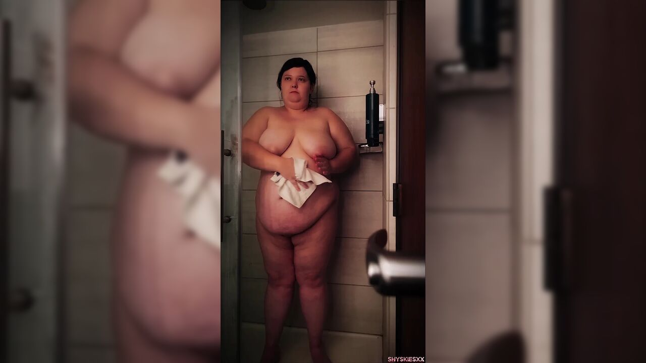 BIG TITS BBW SLUT SHYSKIESXX