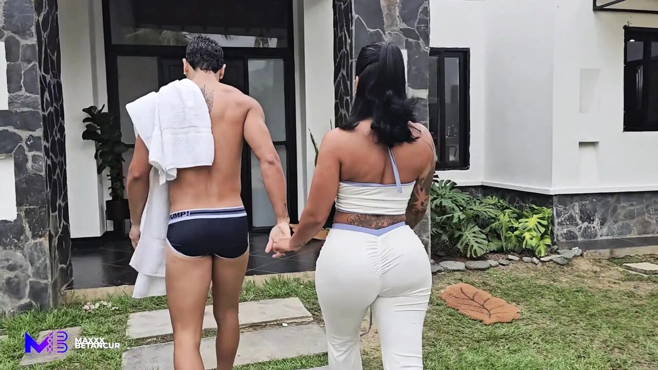 My girlfriend makes my stepsister ride my cock for a hardcore threesome - Max Betancur, Mariana Martix & Alejandra Palacios