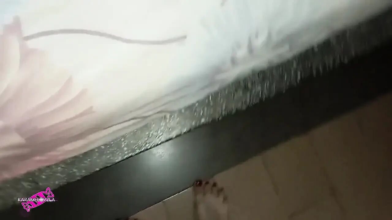 The Footjob and Oil That I Have Given to a Big Cock Until I Made It Shoot a Lot of Milk