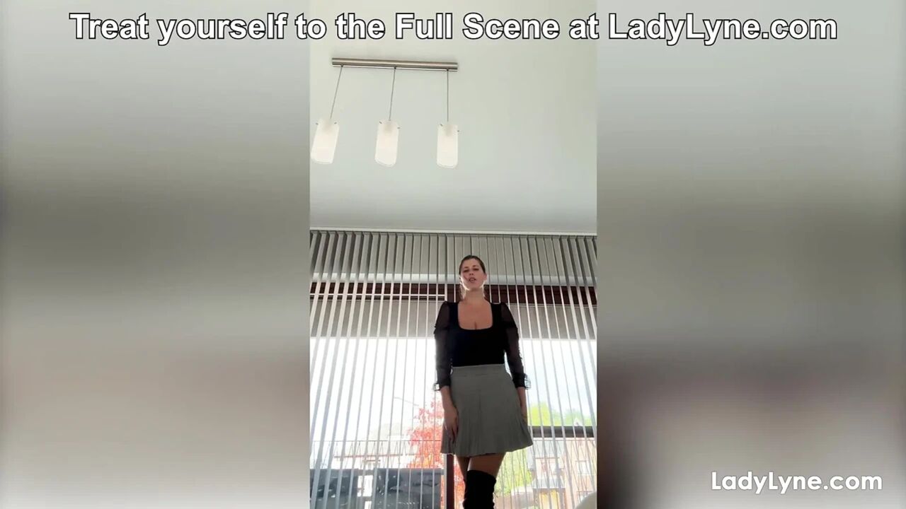 Is this Seat Taken? LadyLyne wants to Sit on Your Face