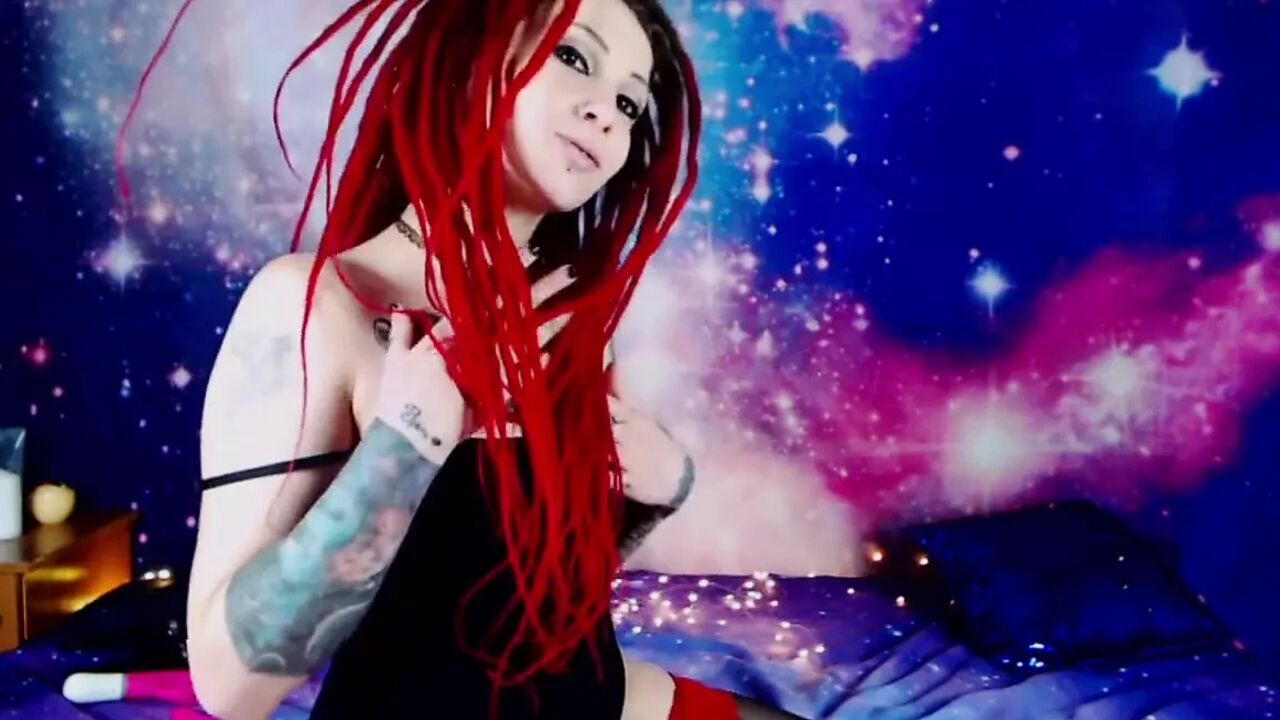 Welcome! Kiss Everyone