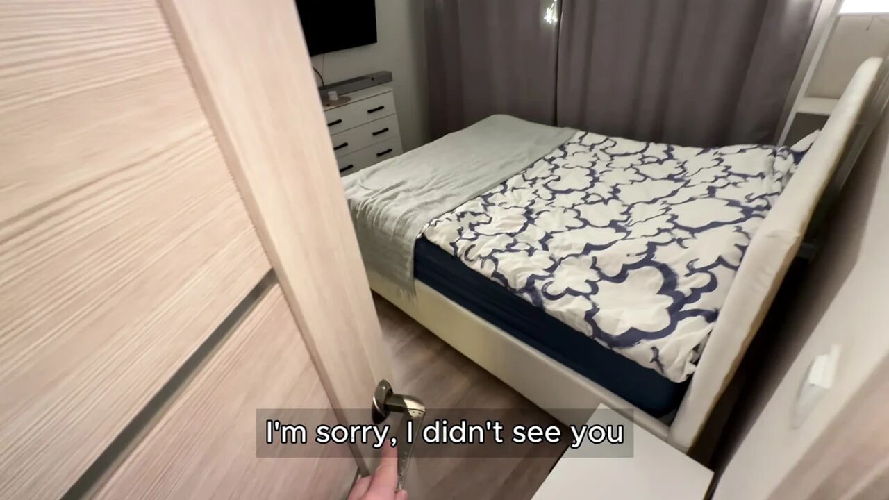 POV: Lustful Maid Gave Her Huge Ass as a Gift for the New Year
