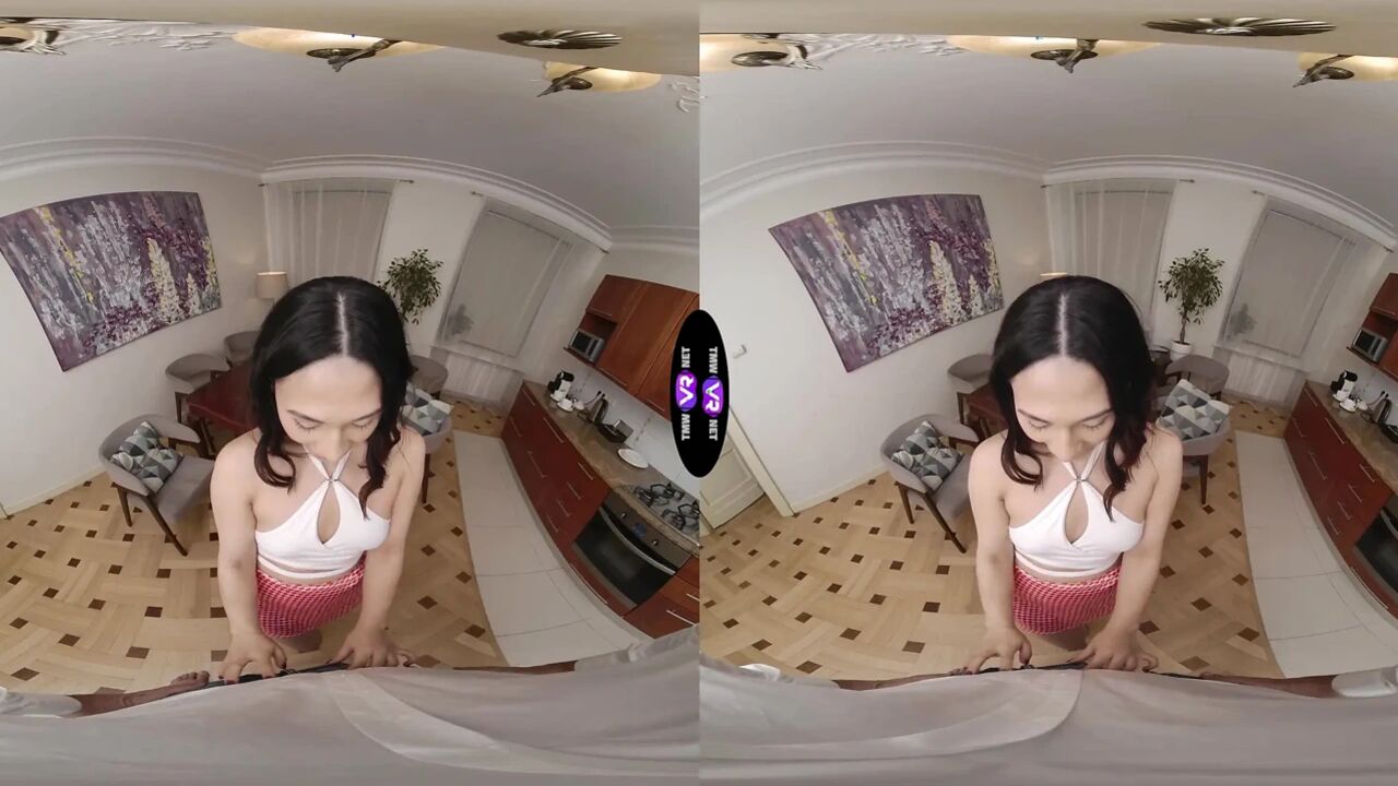 Kitchen Lust Roxy’s Spicy BJ for Her Hungry Man – TmwVRnet