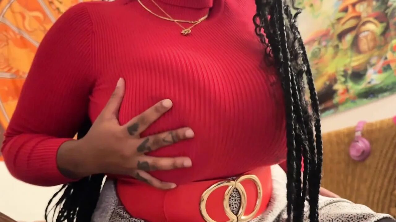 Busty Ebony Fucks a Dildo in Her Torn Leggings Tights