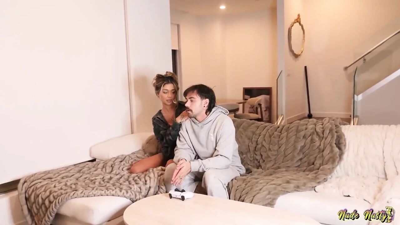 Kinky Threesome with Jennifer White and Ava Amira