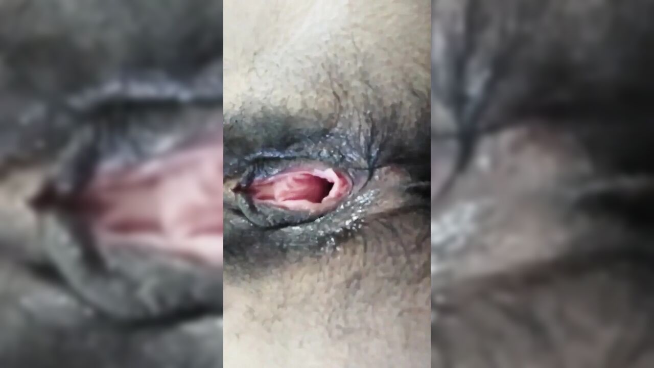 Desi horny girl masturbate with a dildo