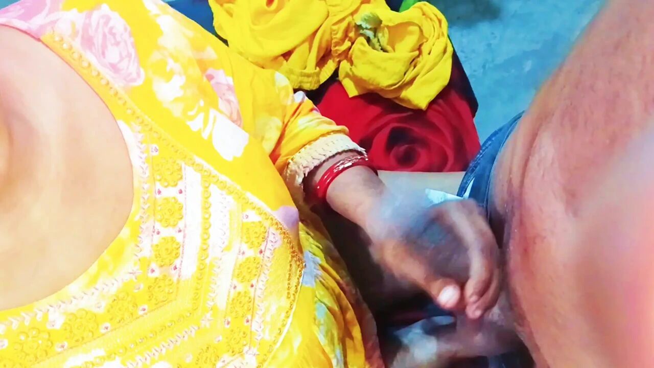 Indian sister-in-law's tight pussy fucking spoon position with clear Hindi voice-indian_viral_videos