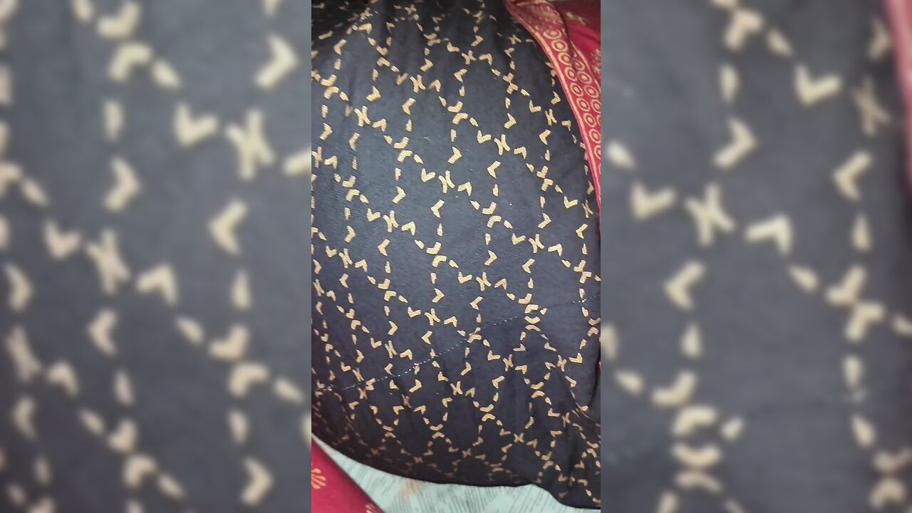 Soye huye bhabi ko choda