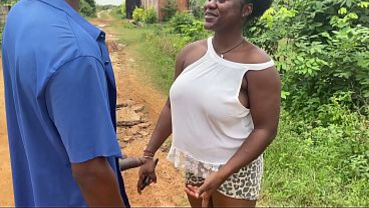 ItxQueen making love with Jackson fuck beside her father's compound
