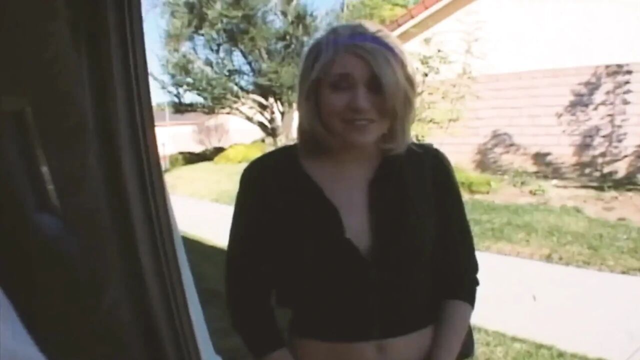 Sexy Ice Cream Scene-4_blonde Teen with Small Tits Gets a Load in the Ice Cream Truck