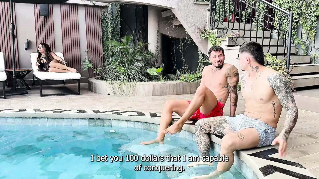 We Double Penetrate a Mexican Woman We Met at the Hotel - Duvan Saray, Verito Aguas & Valentino Roca