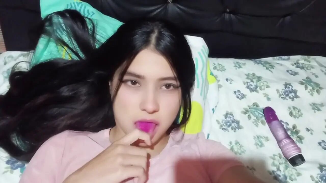 Sex with a Horny Girl After Returning Home