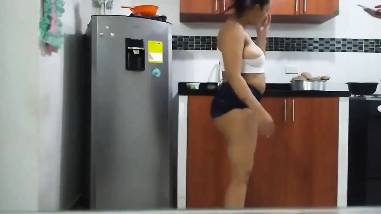 The Babysitter Sucks My Dick for a POV Augmentation