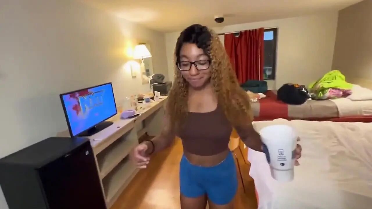 Nerd in Blue Puti Shorts Want Extra Credit for Anal a Whole 28 Minutes Usa Best Anal Teen