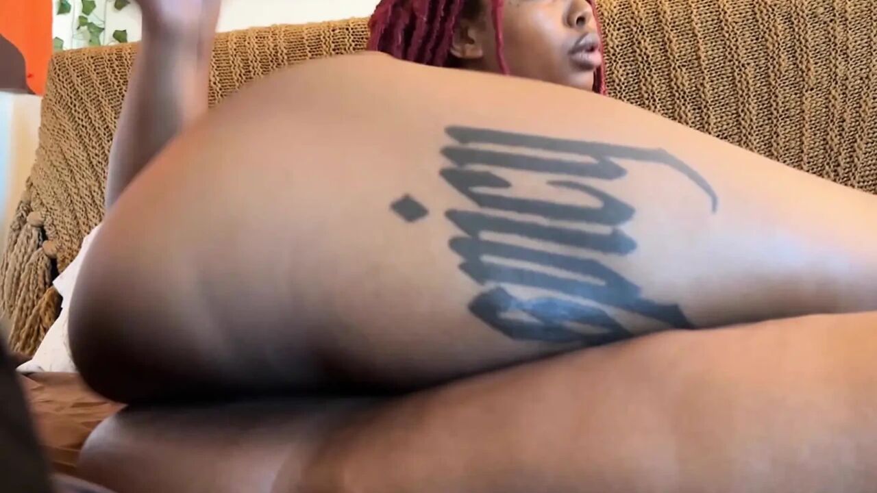 Big Booty Ebony Spread and Finger Her Asshole While Listening Music