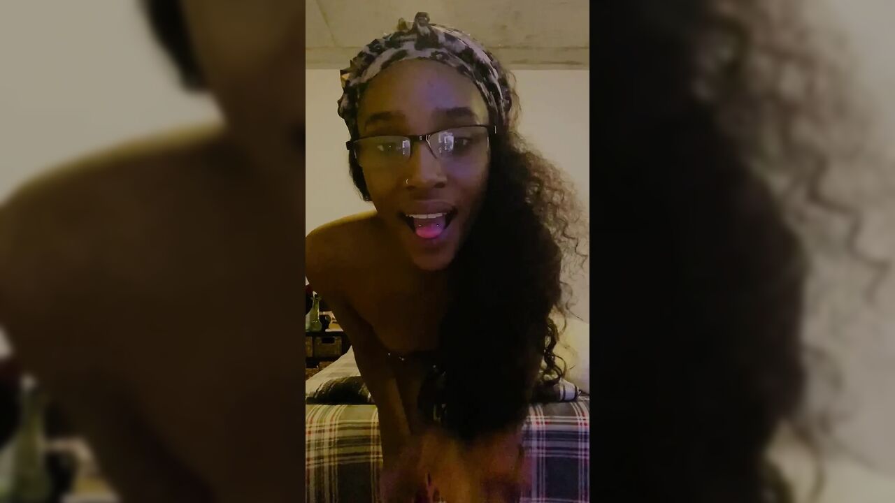 Madisonstv - Babe Full Wet