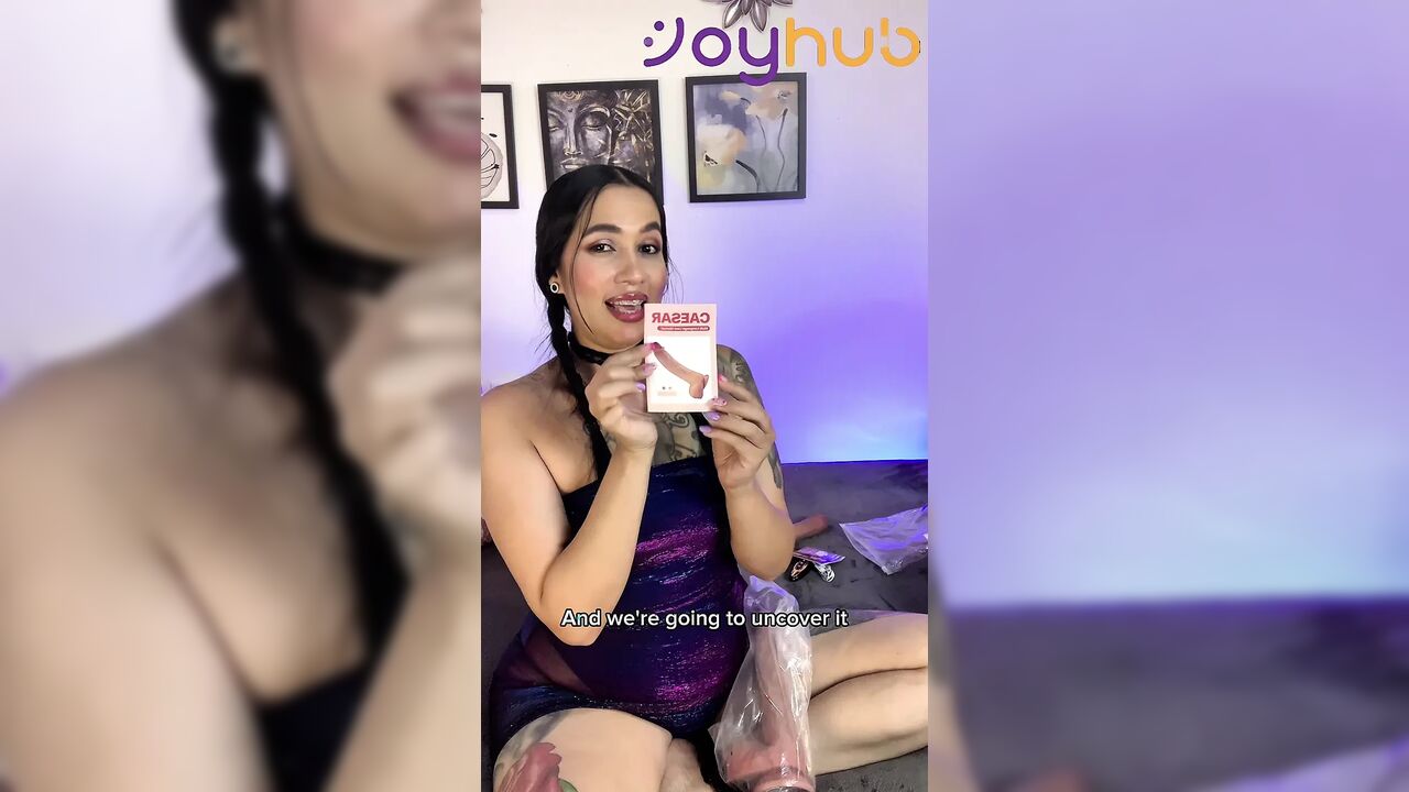 JoyHub unboxing: hyper-realistic dildos, multiple vibrations, and a community through its app