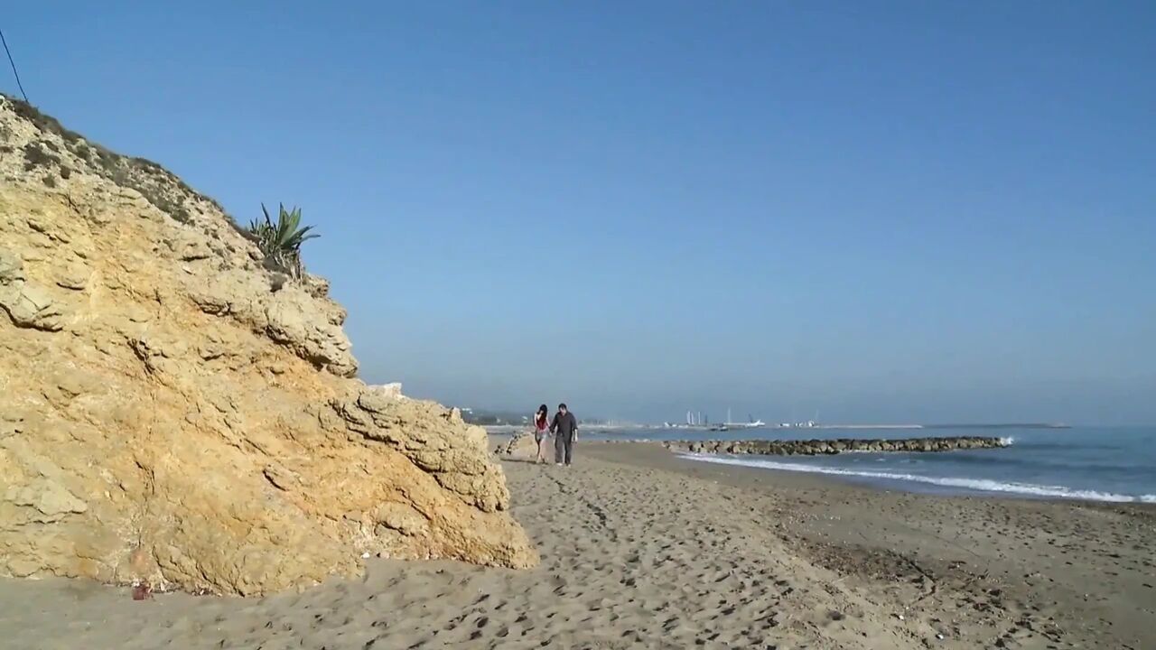 Beach Walk and Hard Fuck with Horny Pussy