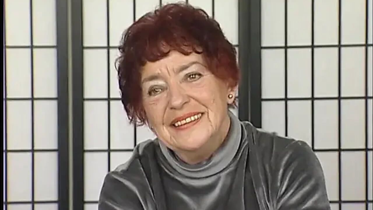 Hairy redhead granny toys her twat at the casting