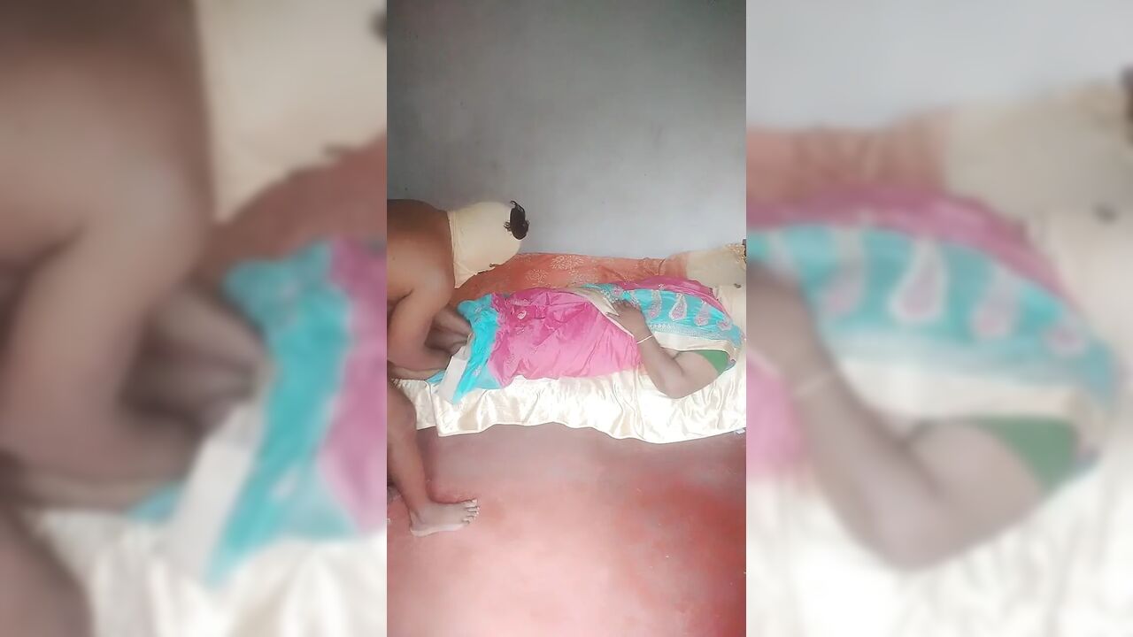 Lady saree performance part 4