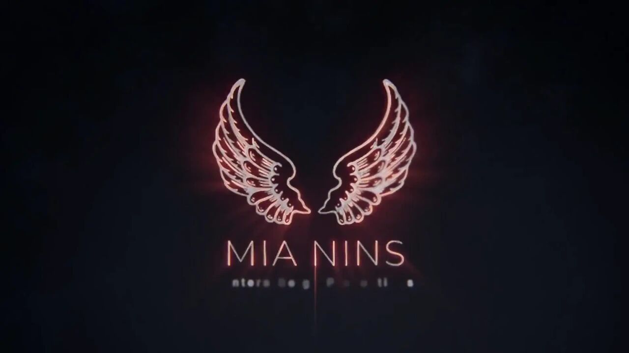 Lesbian Double Dildo & Straponfucking with Blonde Pornstar