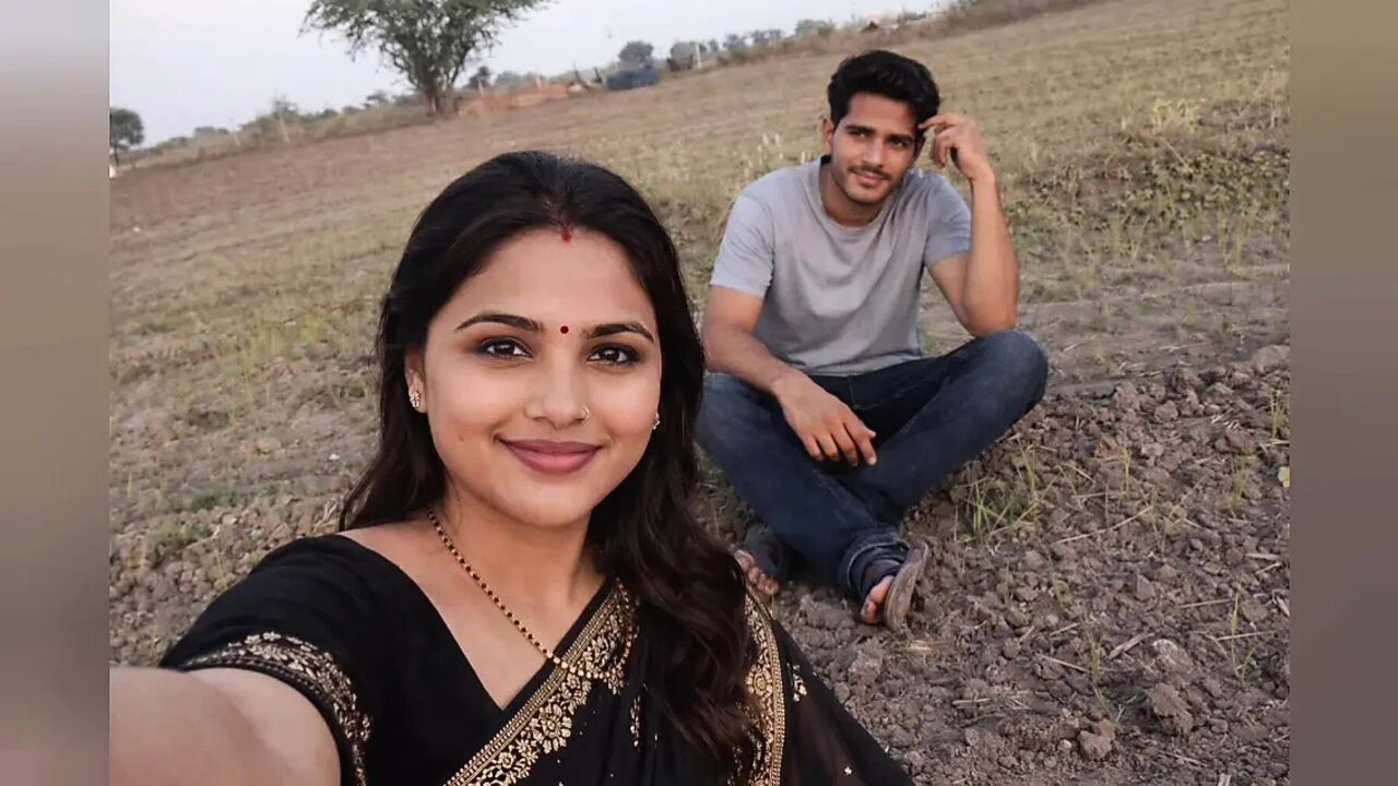 Indian Desi wife Khet Me Romantic Local Romance Video