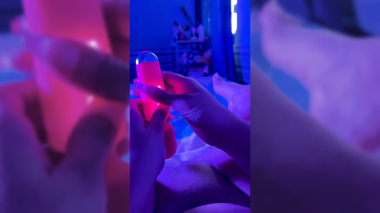 Perverted college girl fucking her pussy thinking about her stepfather