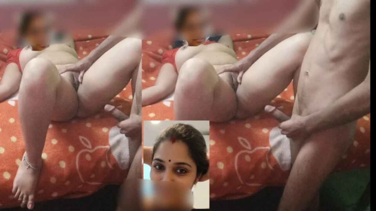 Desi Mallu Girl Hard Tight pussy outdoor sex chudai, Village mallu girl tight chudai Village beautiful xxx