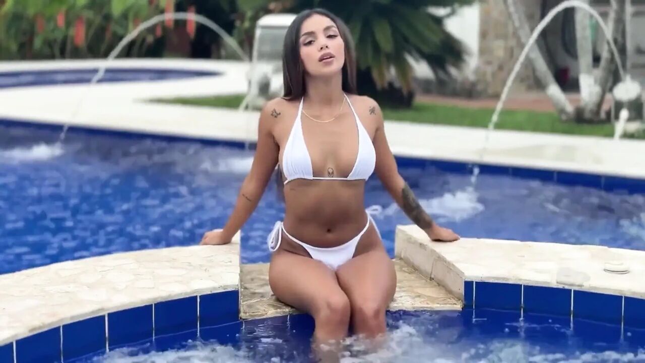 Pool Day and Wild Sex! with the Beautiful Young Colombian Woman Samy Sun7