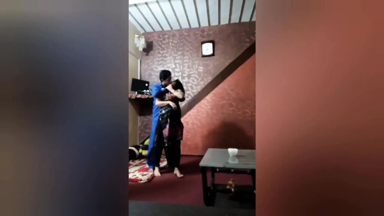 Teen Girl Lose Her Virginity